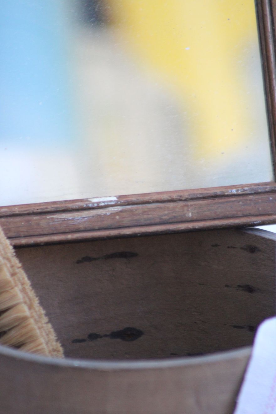 Wooden mirror