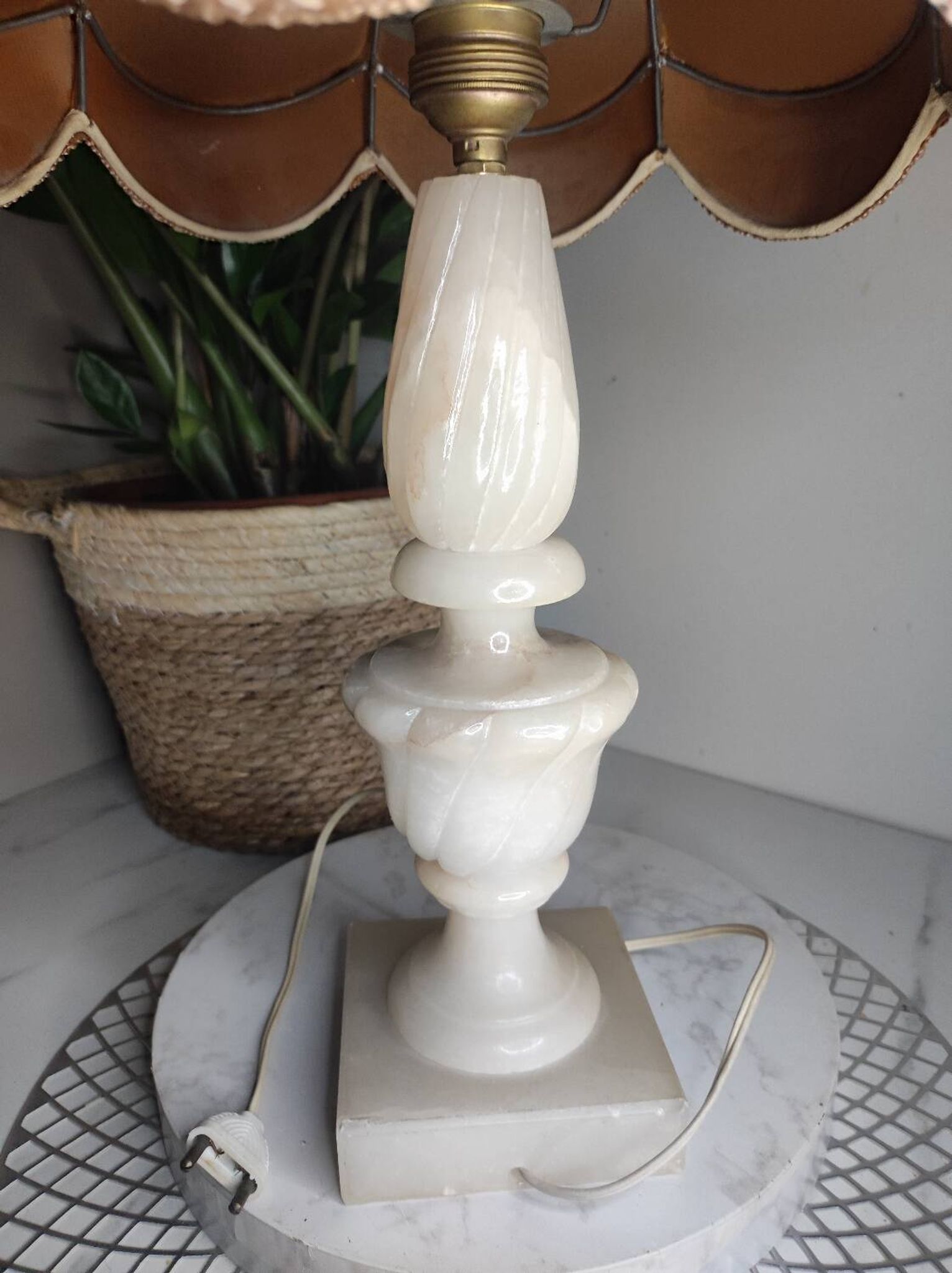 Lampe vintage avec pied en albâtre