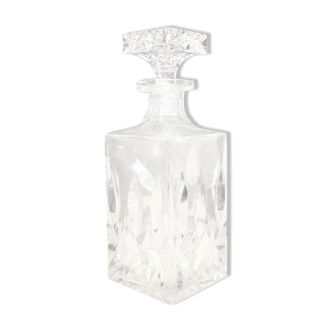 Vintage whisky decanter in cut glass with square base decoration of shuttles + stars