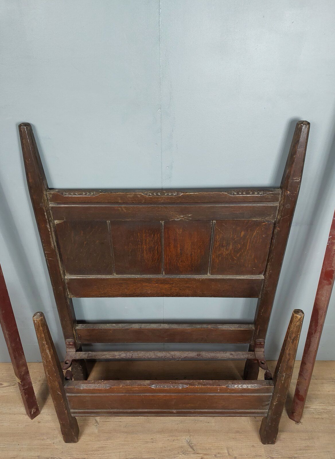 Bed a rustic square of the brand Vono