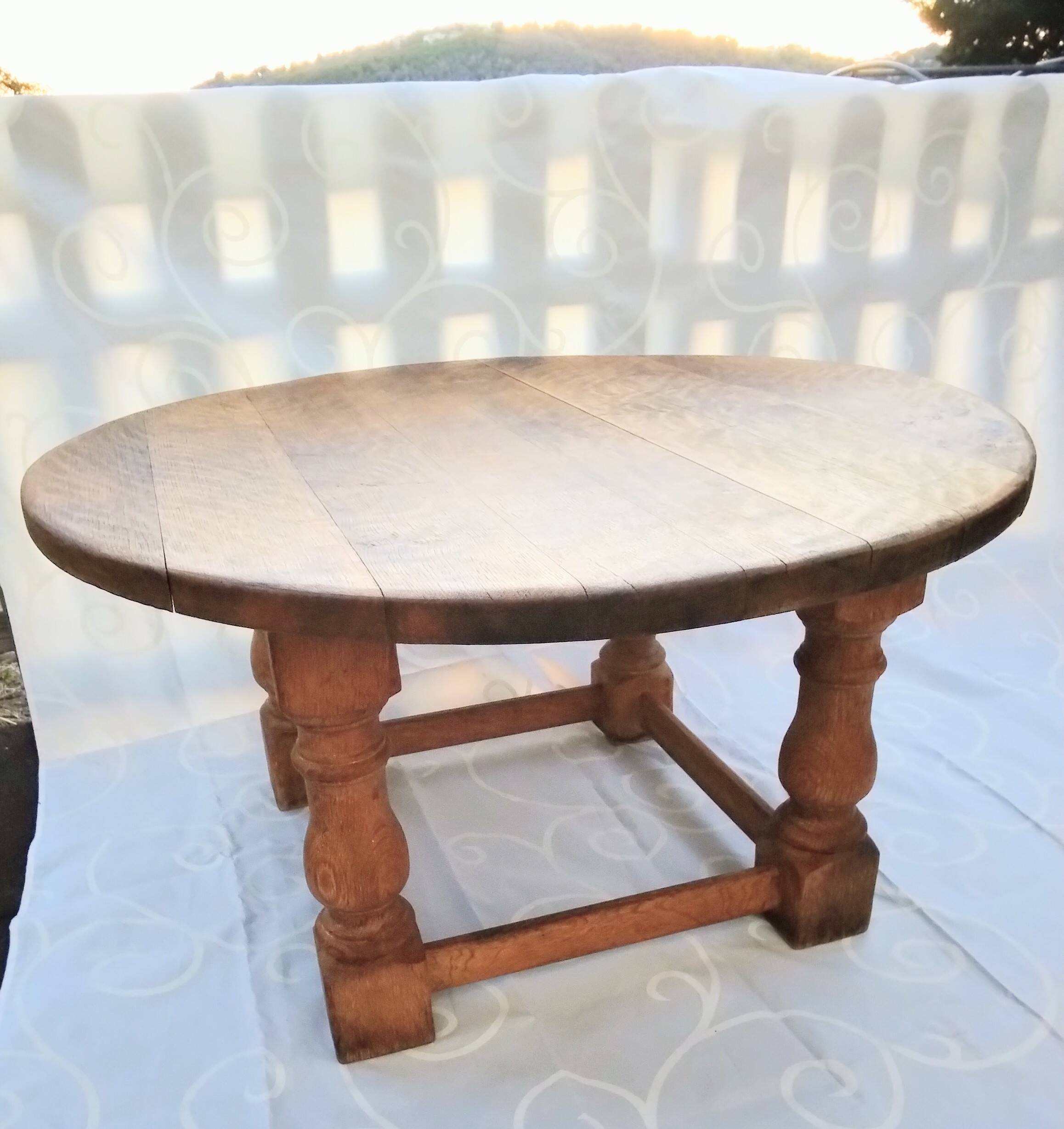 Grande table basse en bois massif