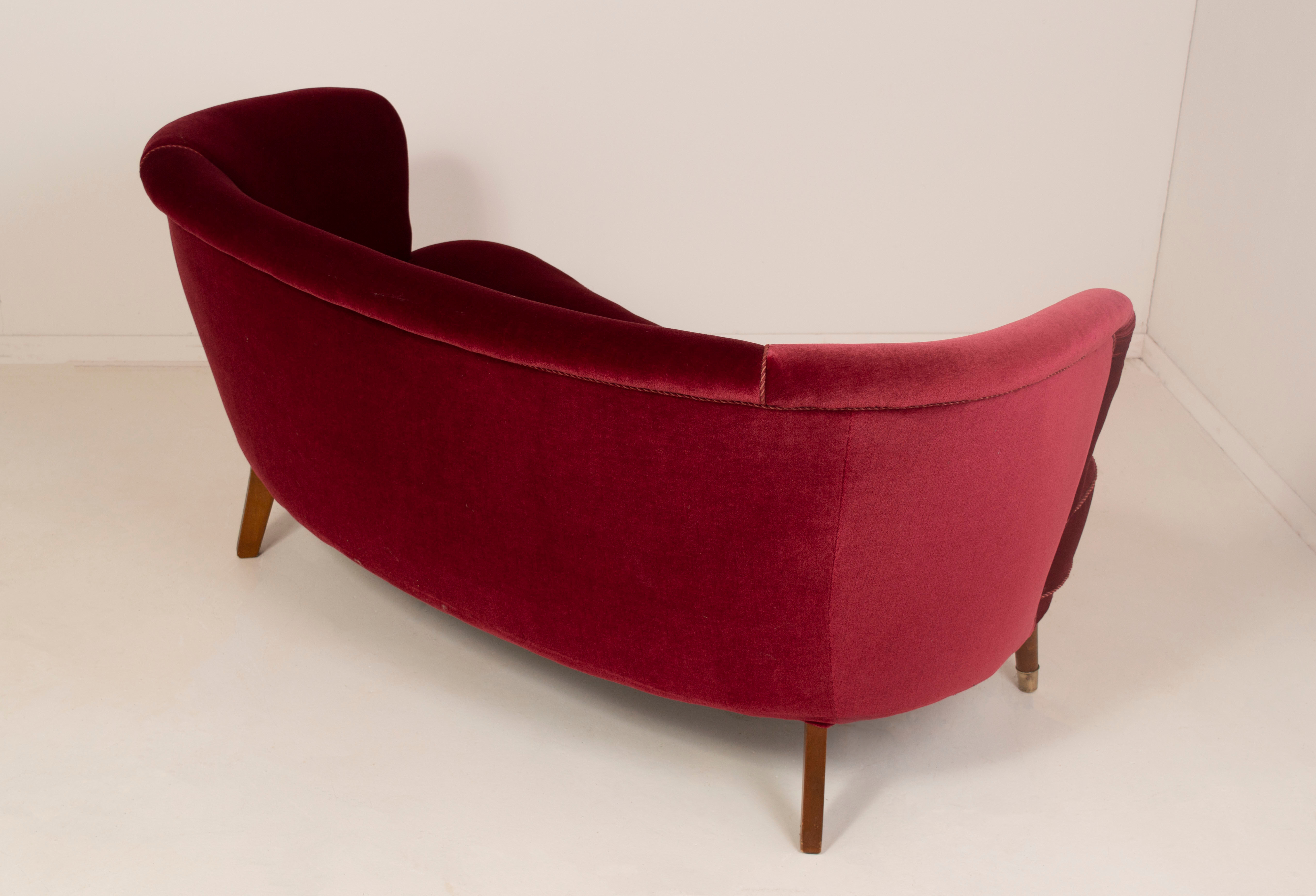 Velvet curved sofa 1930