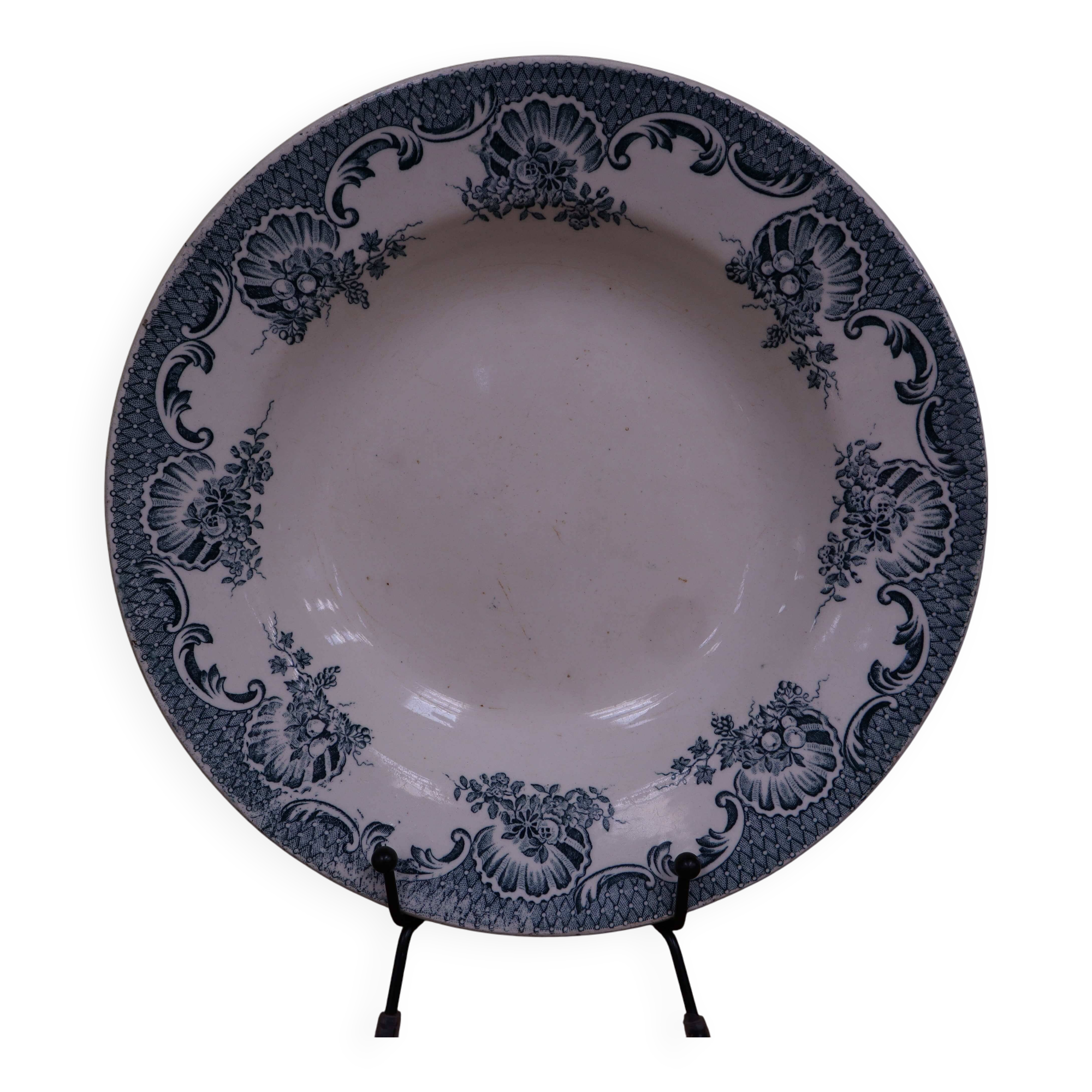 Terre de Fer Moulin des Loups La Valliere model deep plate