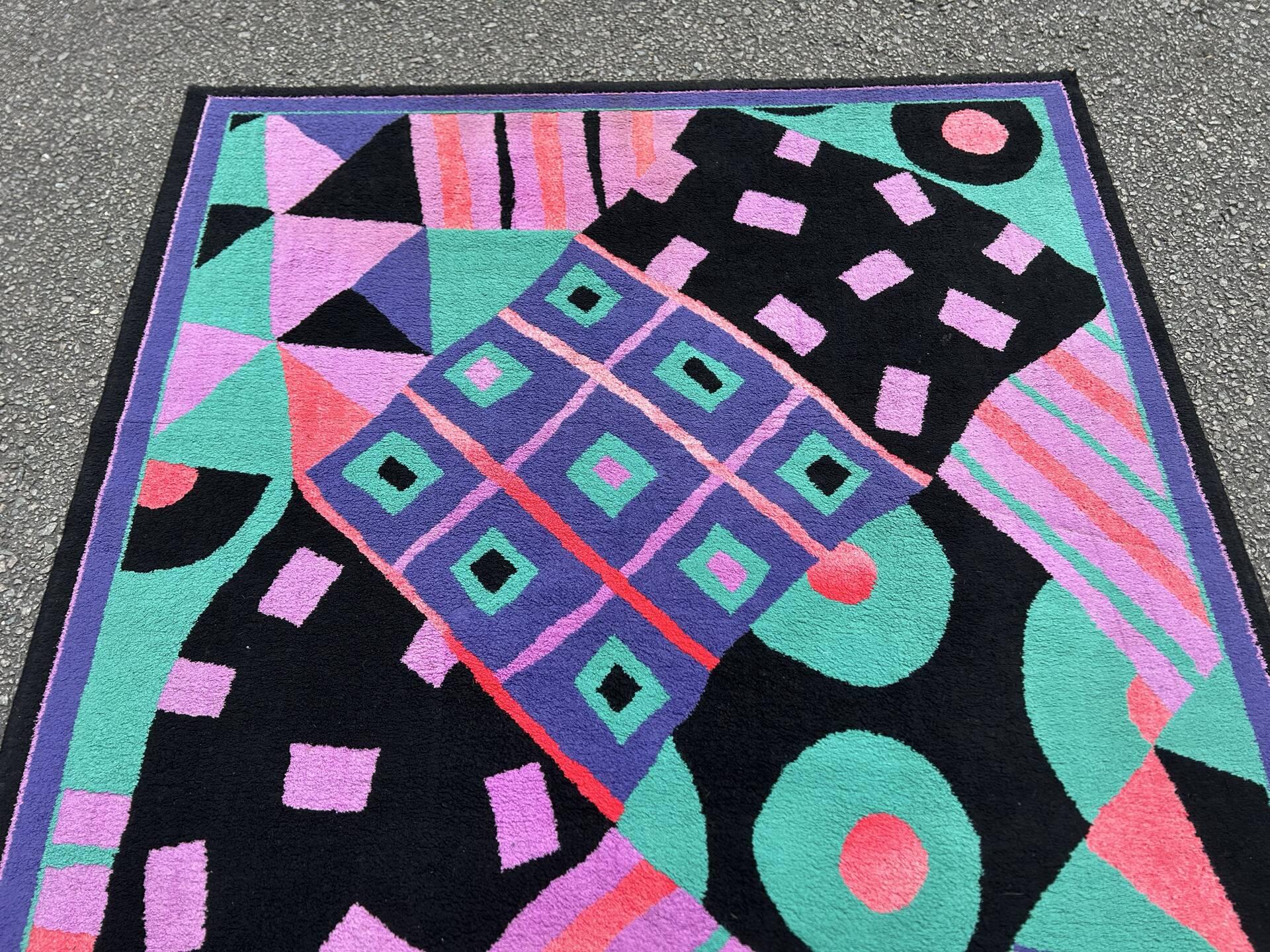 Tapis vintage style Memphis des années 1980