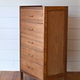 chiffonier
