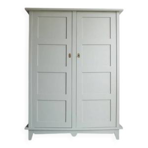 Armoire vintage rénovée