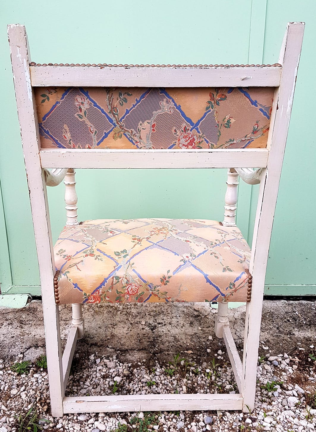 Louis XIII style chair