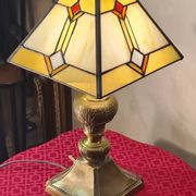 Art deco bronze and brass lamp h40x30 tiffany glass style lampshade
