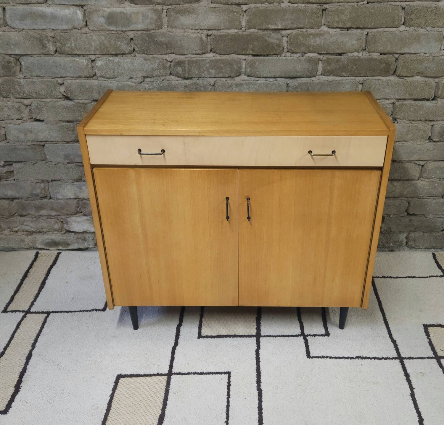 Small cabinet with 1 drawer and 2 doors, circa 1960