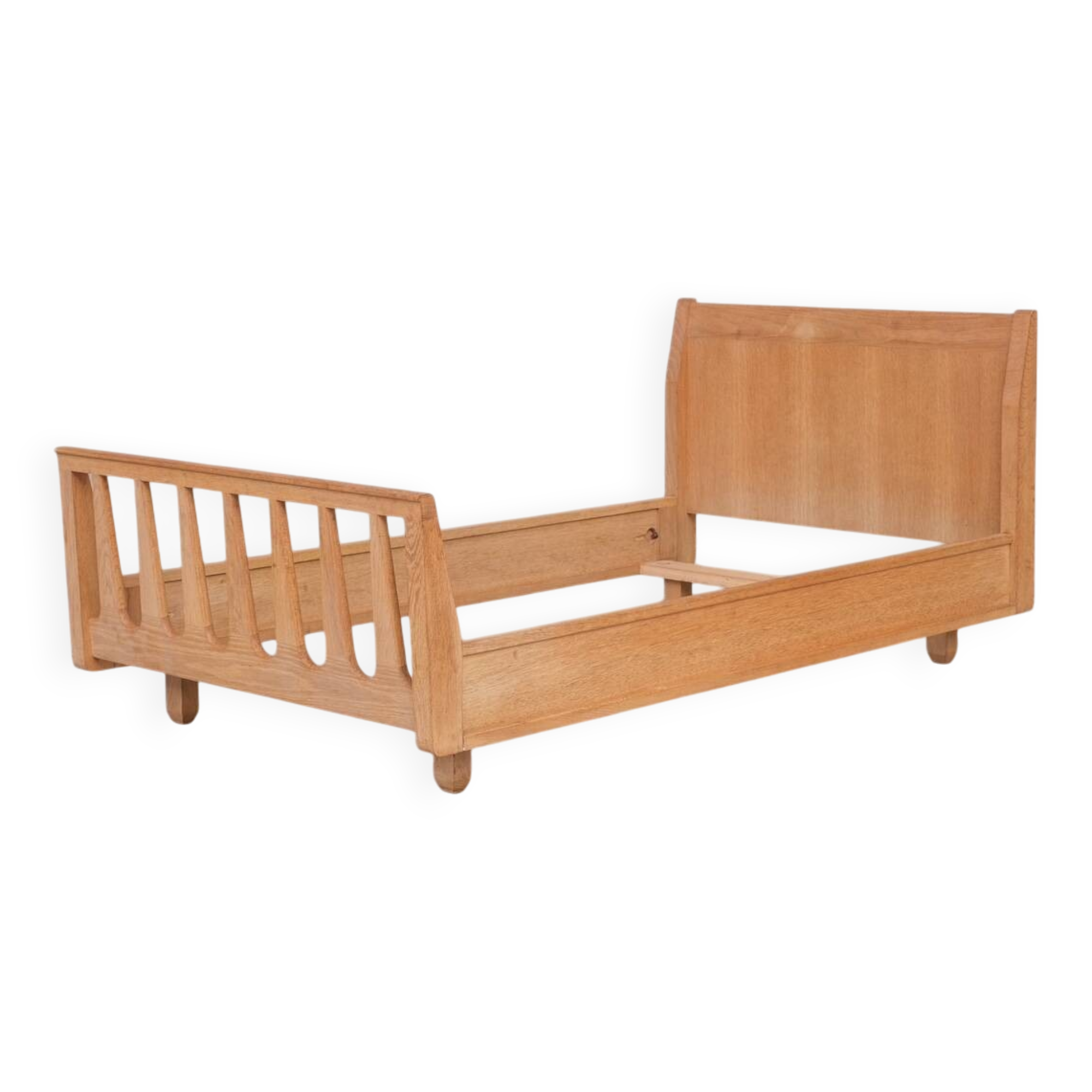 Guillerme et Chambron French Mid-Century Oak Single Bed