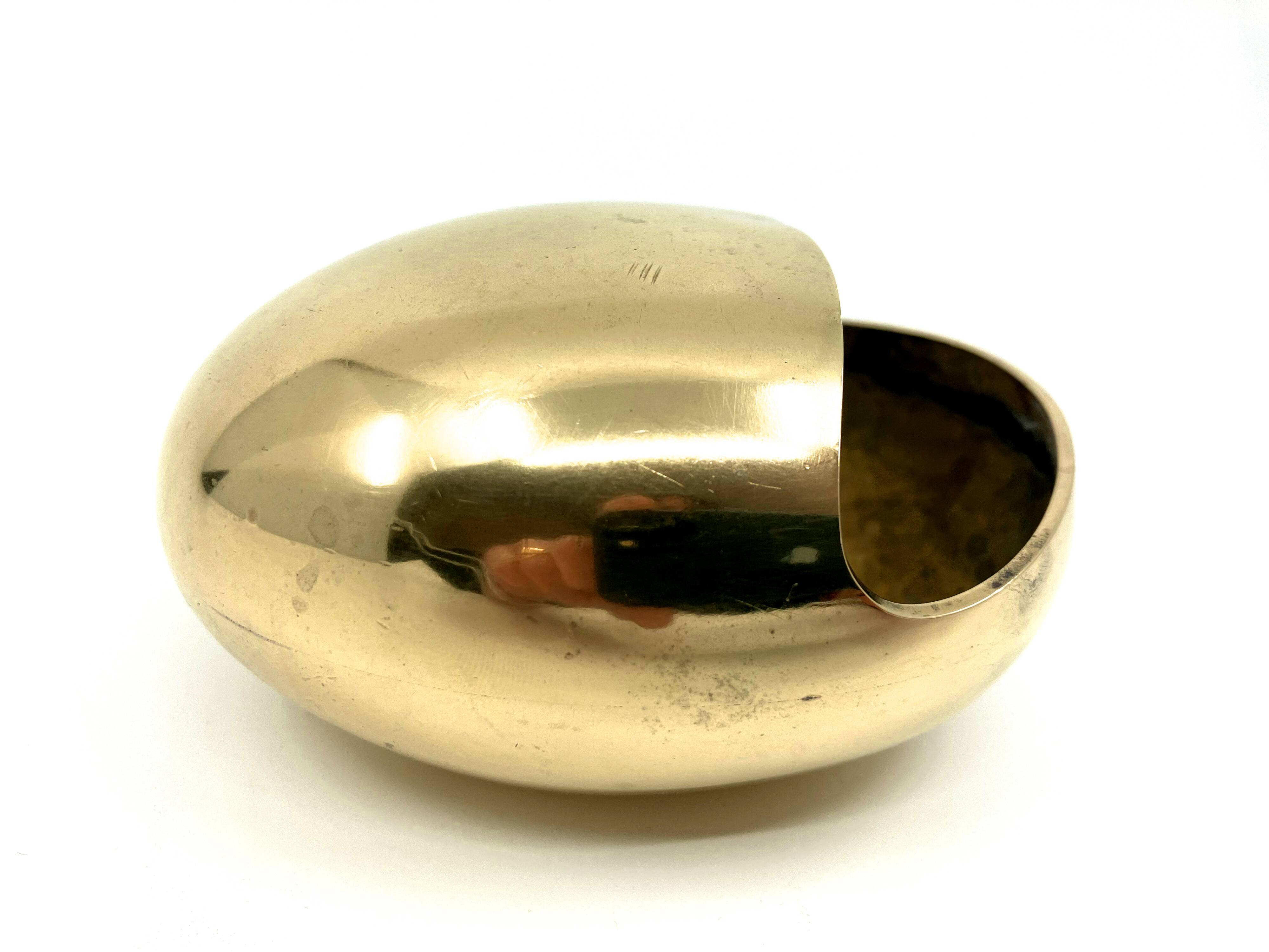 Modernist ashtray "the smile" • Carl Cohr • Denmark 50s