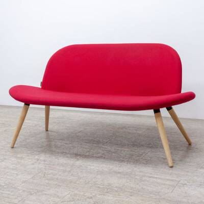 Softline orlando fuchsia sofa