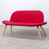 Softline orlando fuchsia sofa