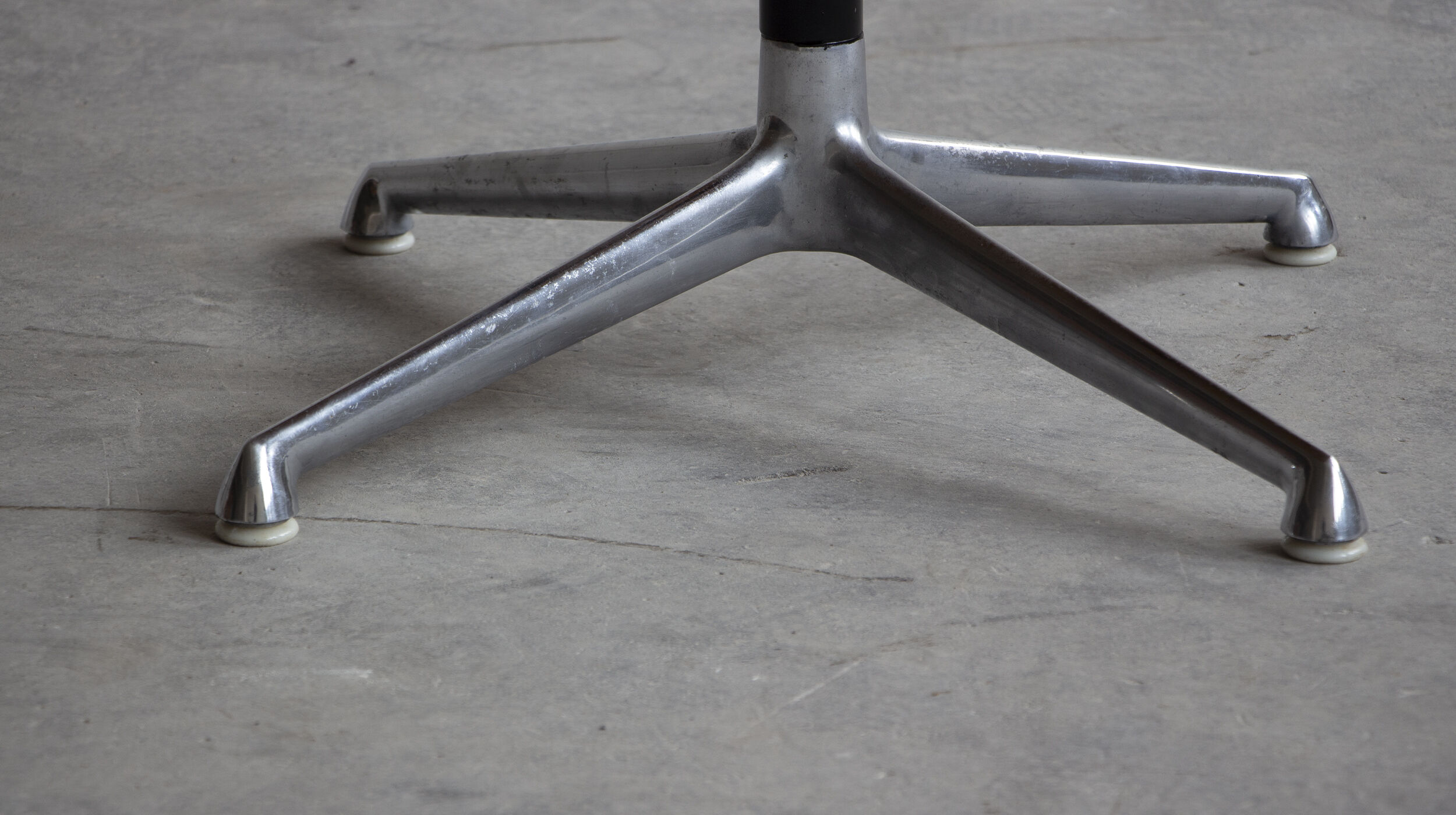 Eames Roundtable for Herman Miller