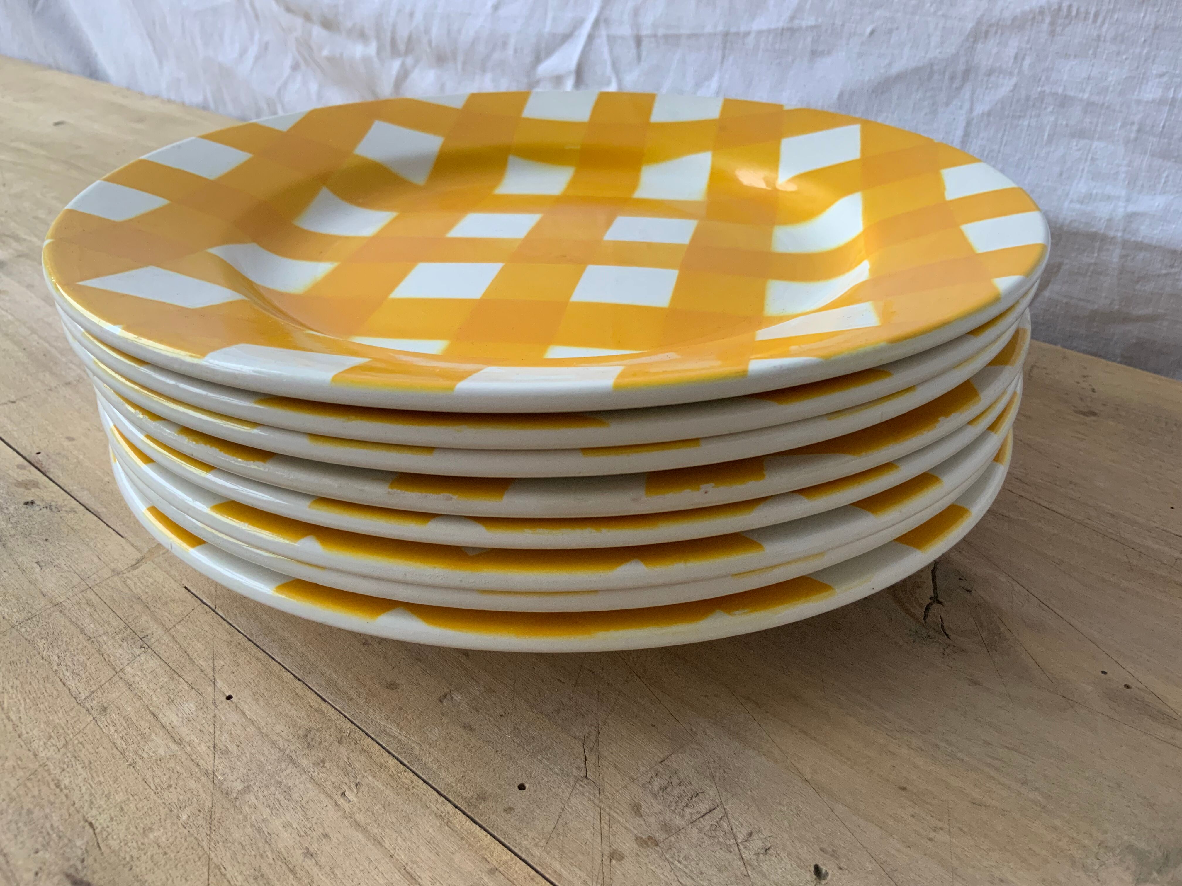 Vintage checkered plates