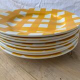 Vintage checkered plates