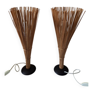Paire de lampes  en rotin.