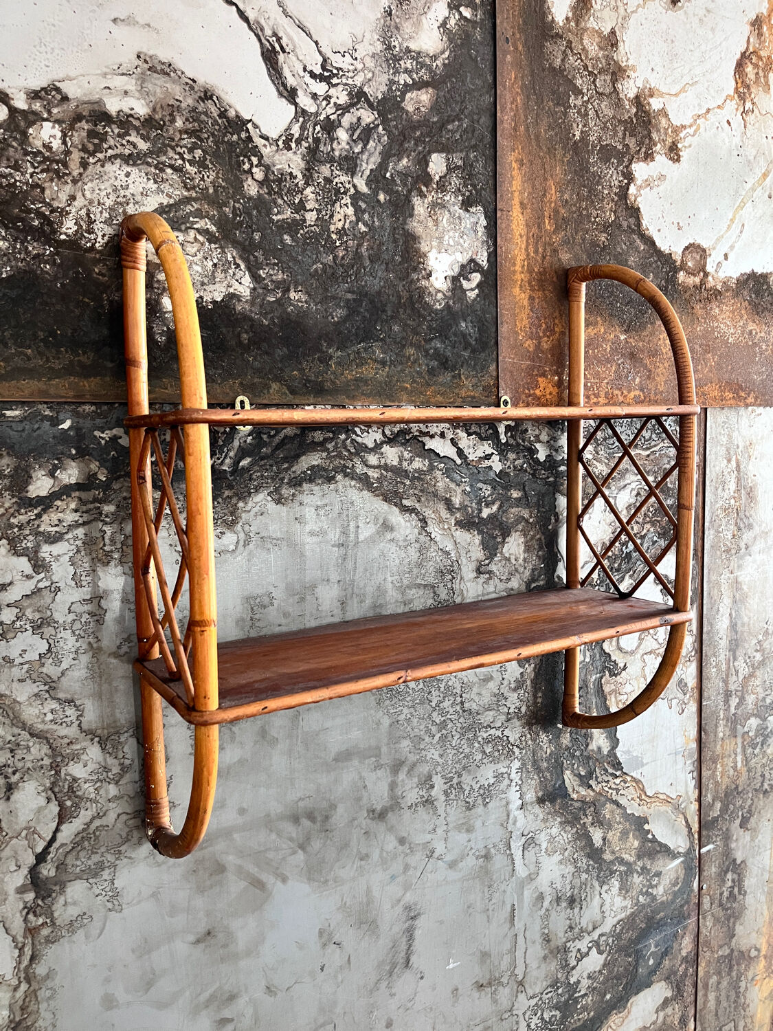 Wicker and rattan shelf