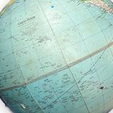 World map globe vintage maps Taride