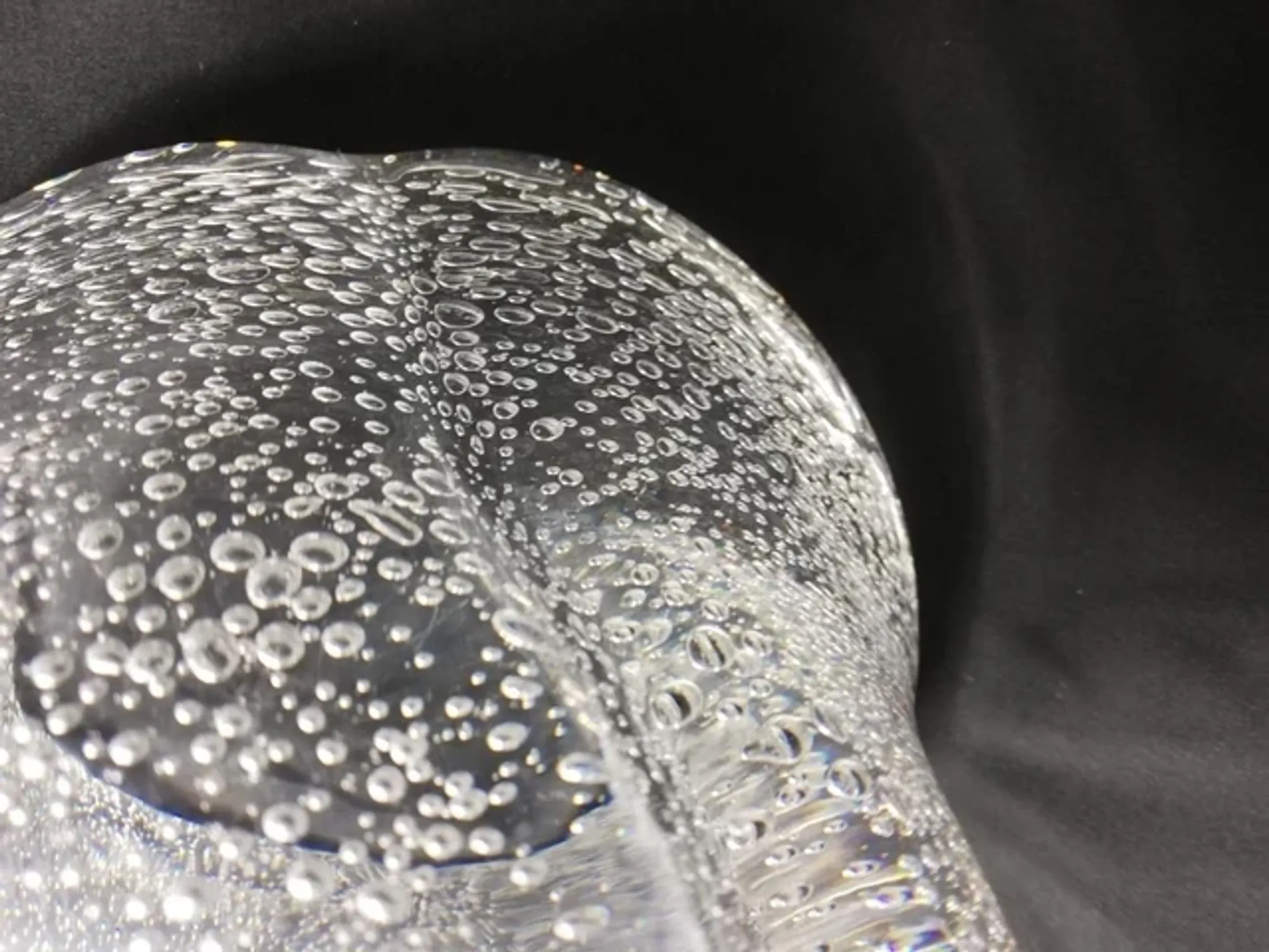 Vase en verre bullé Daum