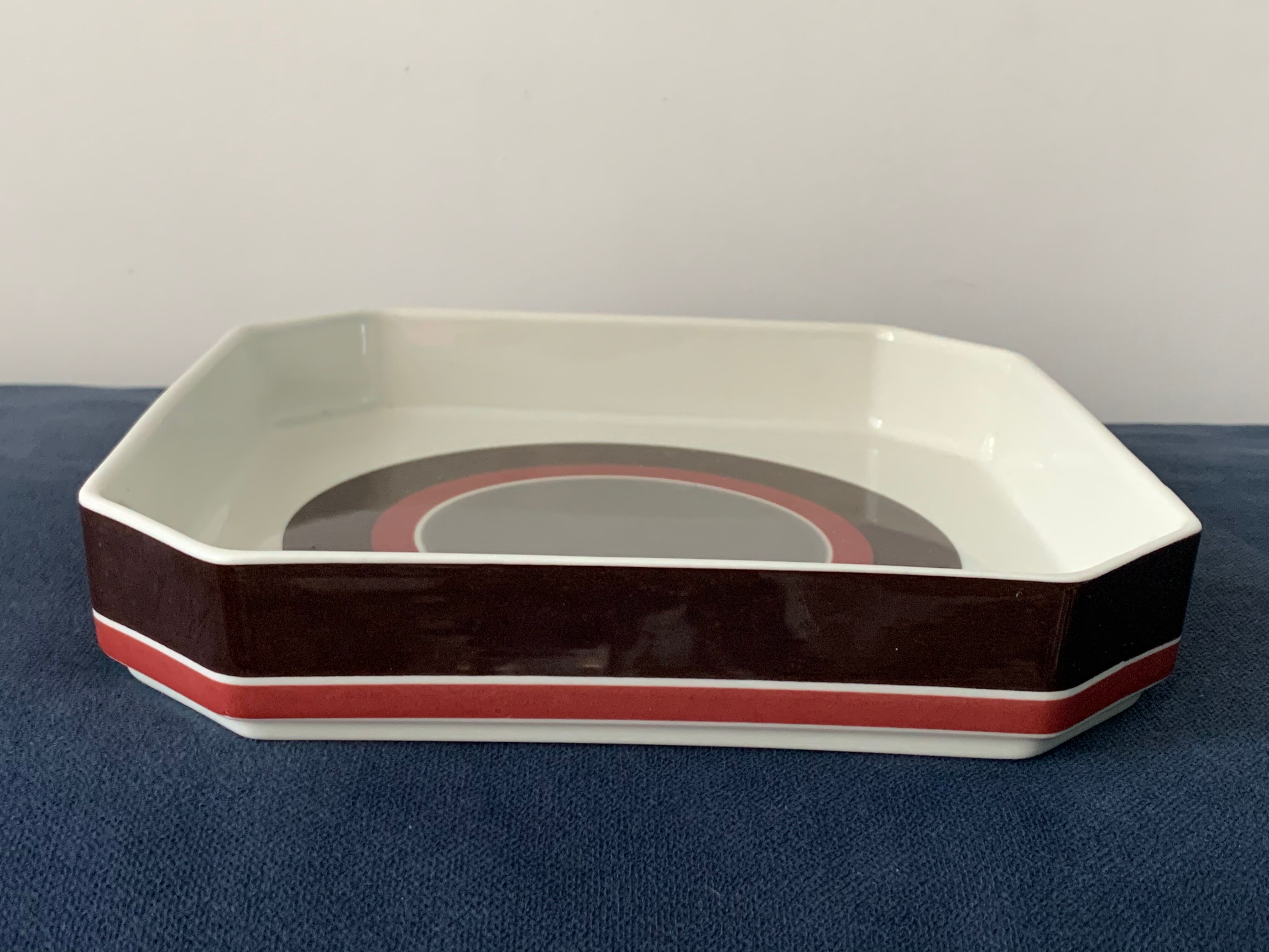 Service 4 people Avant Garde de Villeroy and Boch 1970