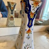 Vase en faïence de bonsecours ancien