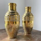 Duo de vases laiton repoussé