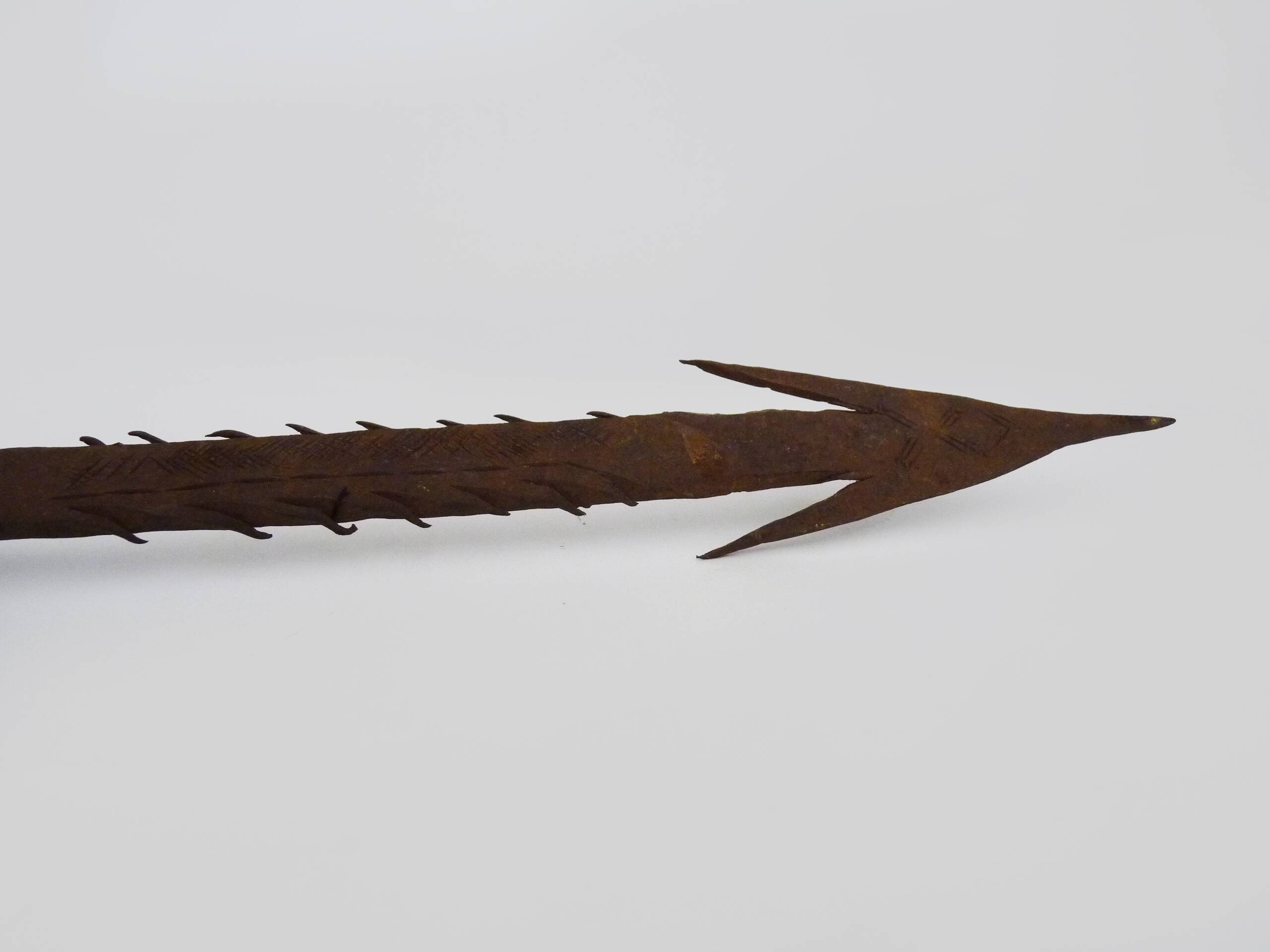 Art tribal africain Touareg. Lance en bois, cuir et métal. Lance africaine. Années 70