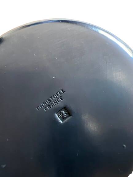 Orly egg cup in silver metal from the christofle brand