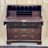 Bureau dos d'âne anglais de style Georgien datant du XIXème siècle en acajou et chêne