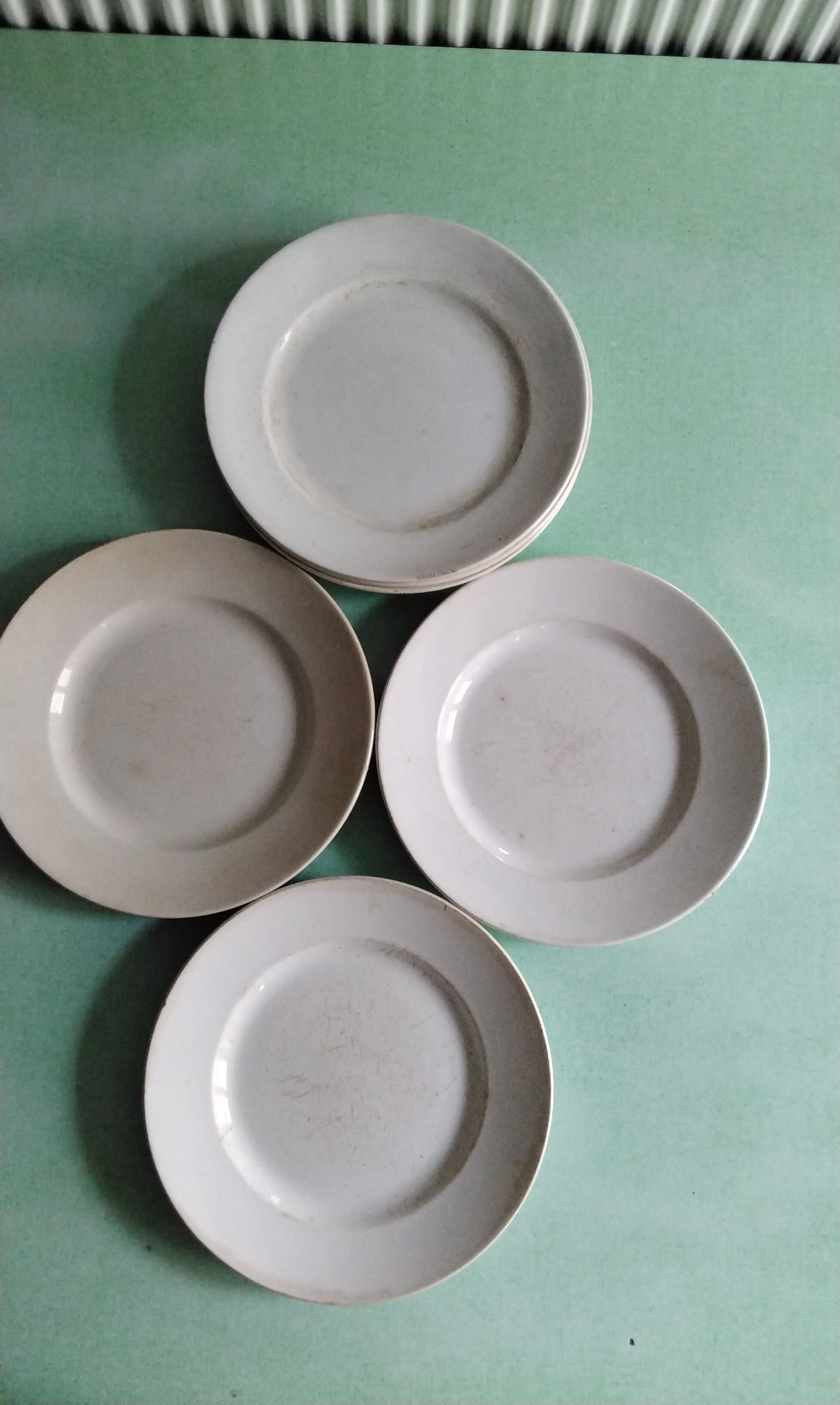 Mismatched plates