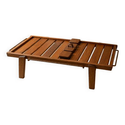 Table basse « Meubles pour la campagne » par Jacques Adnet – vers 1950
