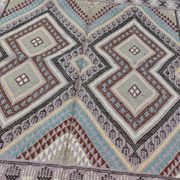 Tapis margoum fait main en laine naturelle