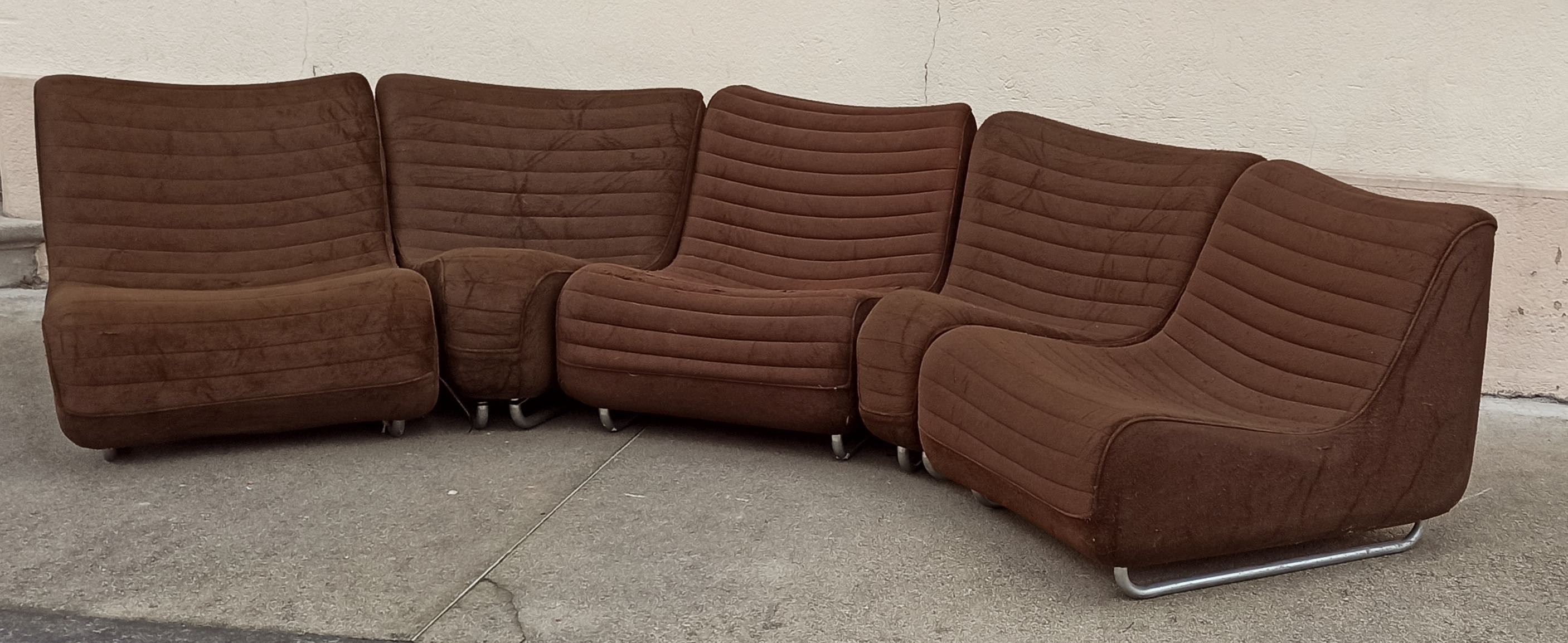 Ensemble de 5 chauffeuses marron Carl-Henrik Spak années 70