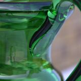 Pichet artisanal en verre vert d'Espagne