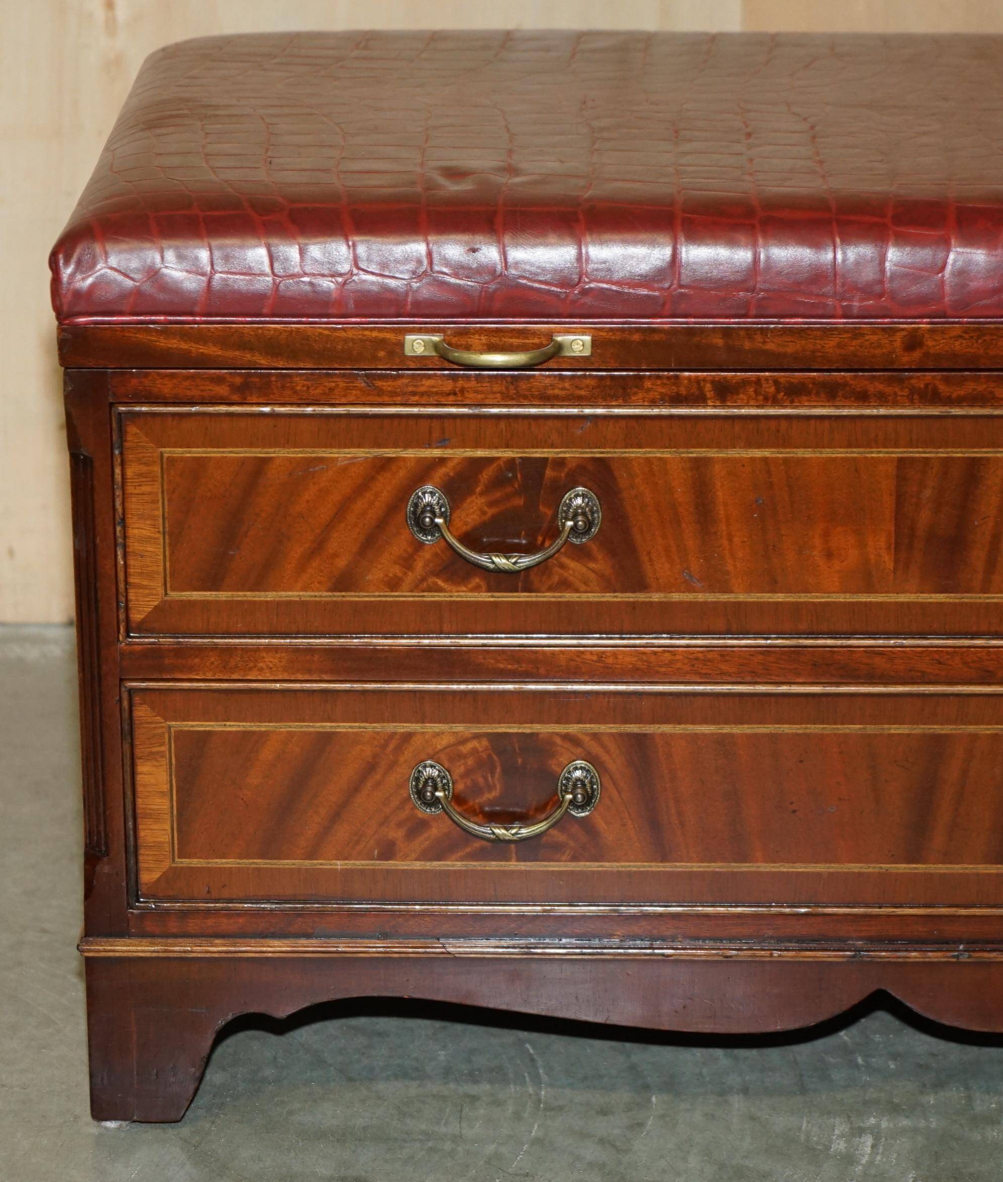 Crocodile leather and hardwood luggage rack in Mid-Century Modern style