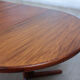 Table ronde danoise en bois de rose, années 1960