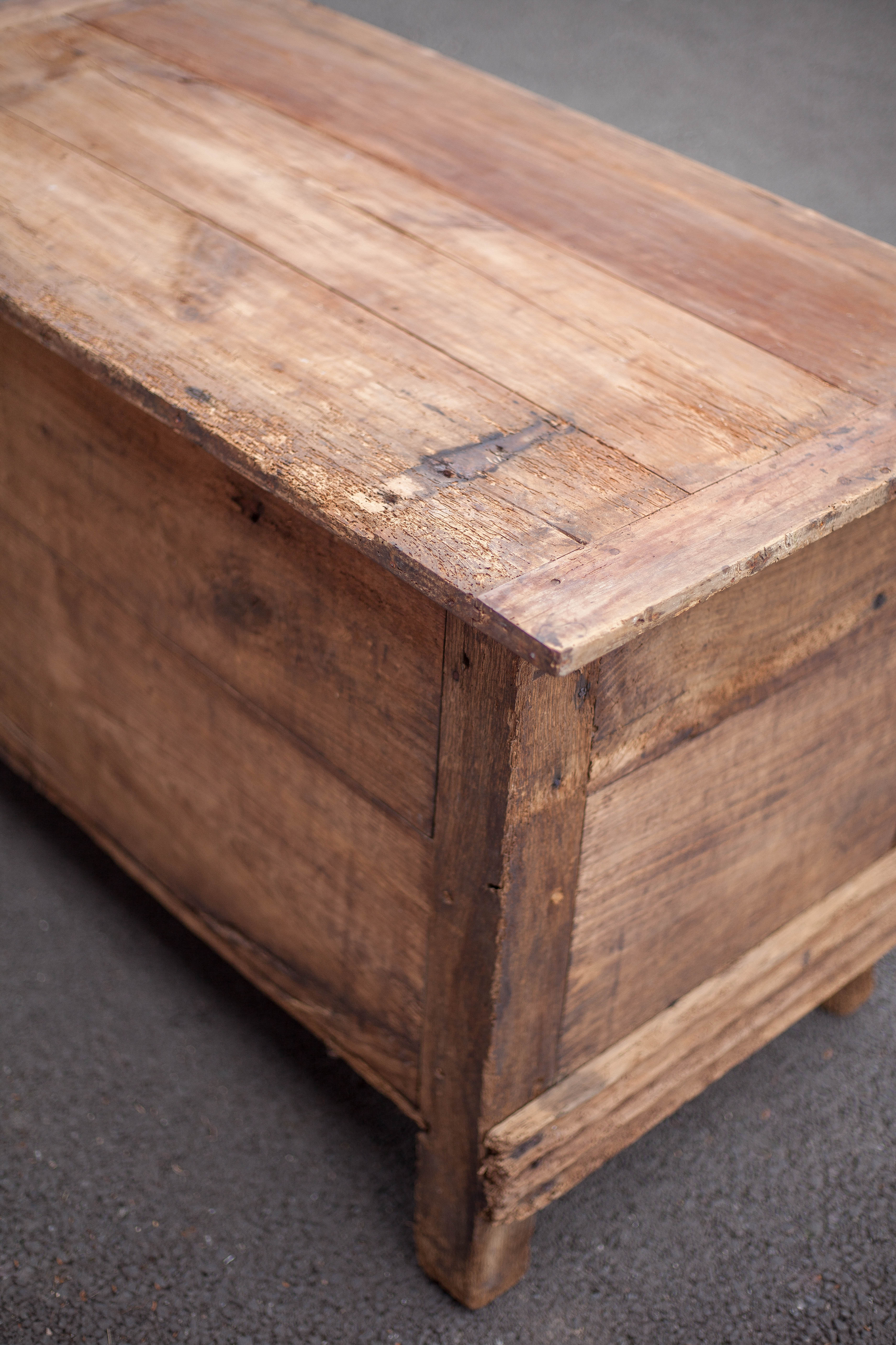 Oak chest