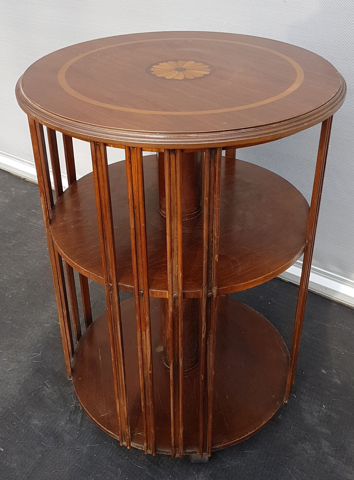 English library Mahogany turntable