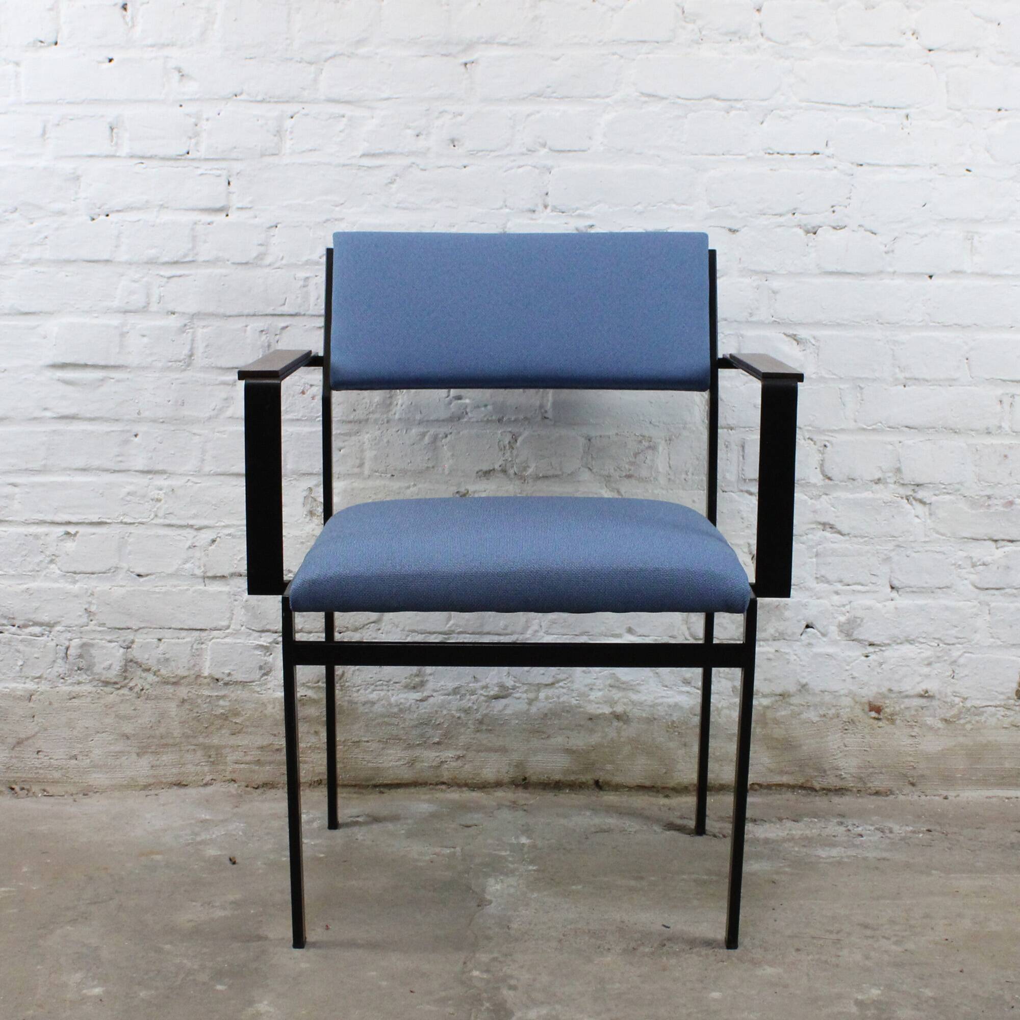 Pastoe bridge armchair model "SM17" by Cees Braakman