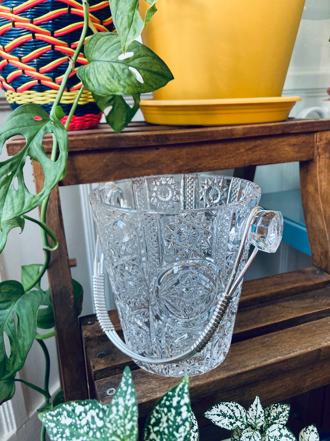 Chiseled Glass Ice Bucket