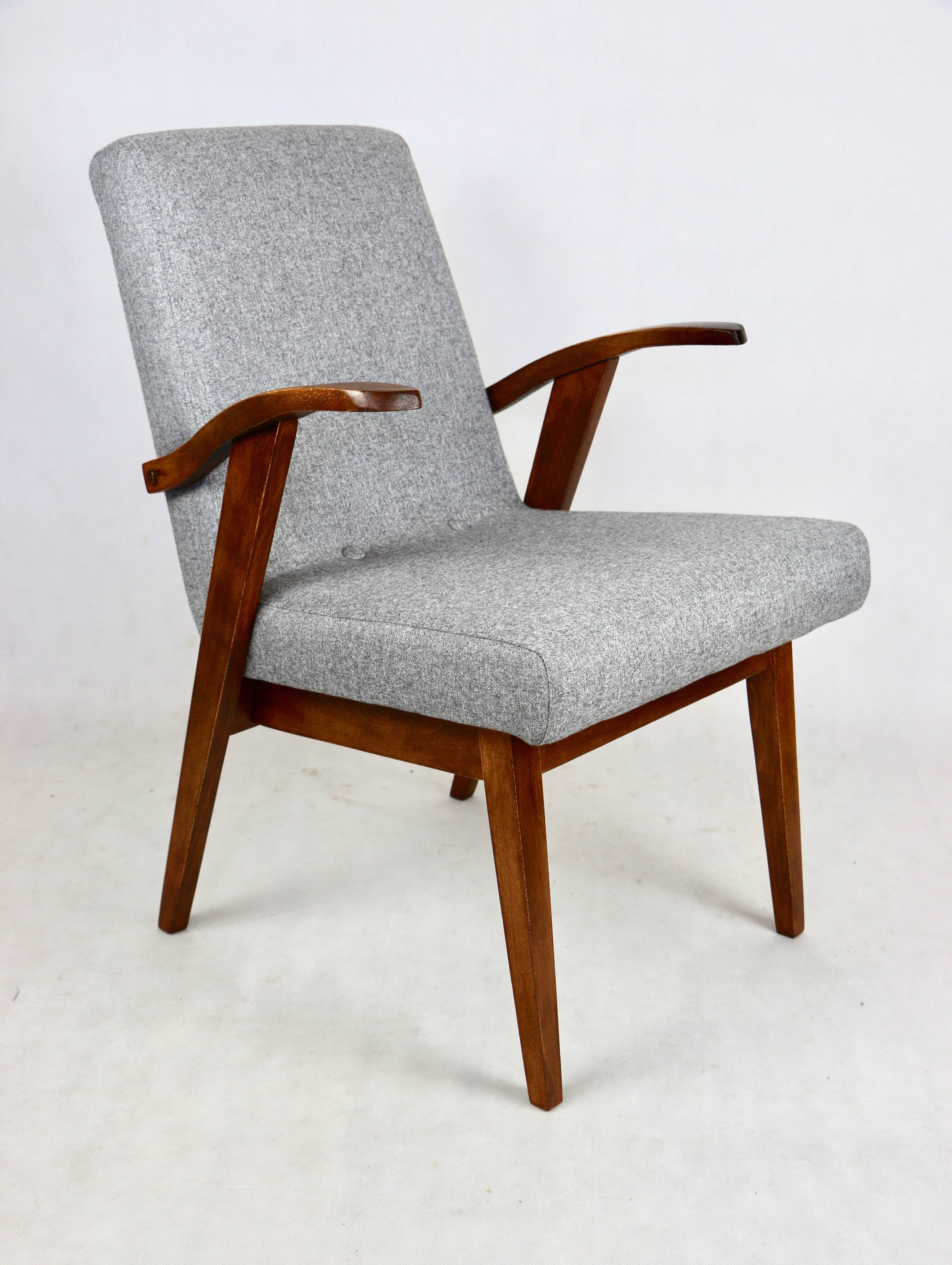 Set of  vintage armchairs chairs 300-123, design by M. Puchała - grey herringbone