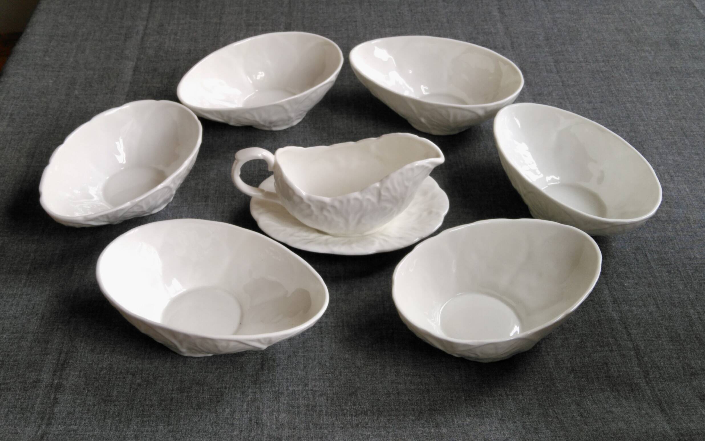 6 Countryware Bone China bowls and 1 sauce boat