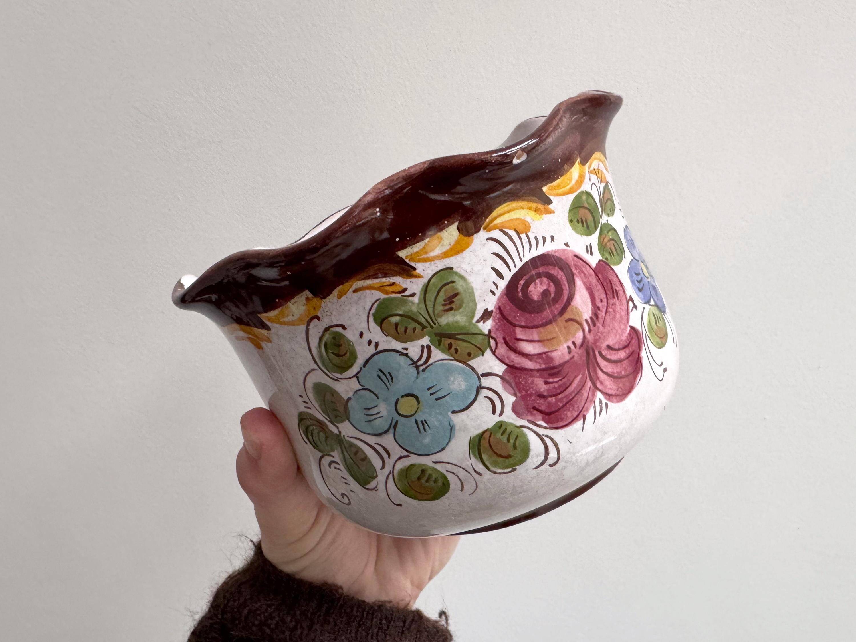 Vintage Italian ceramic planter with a floral decor