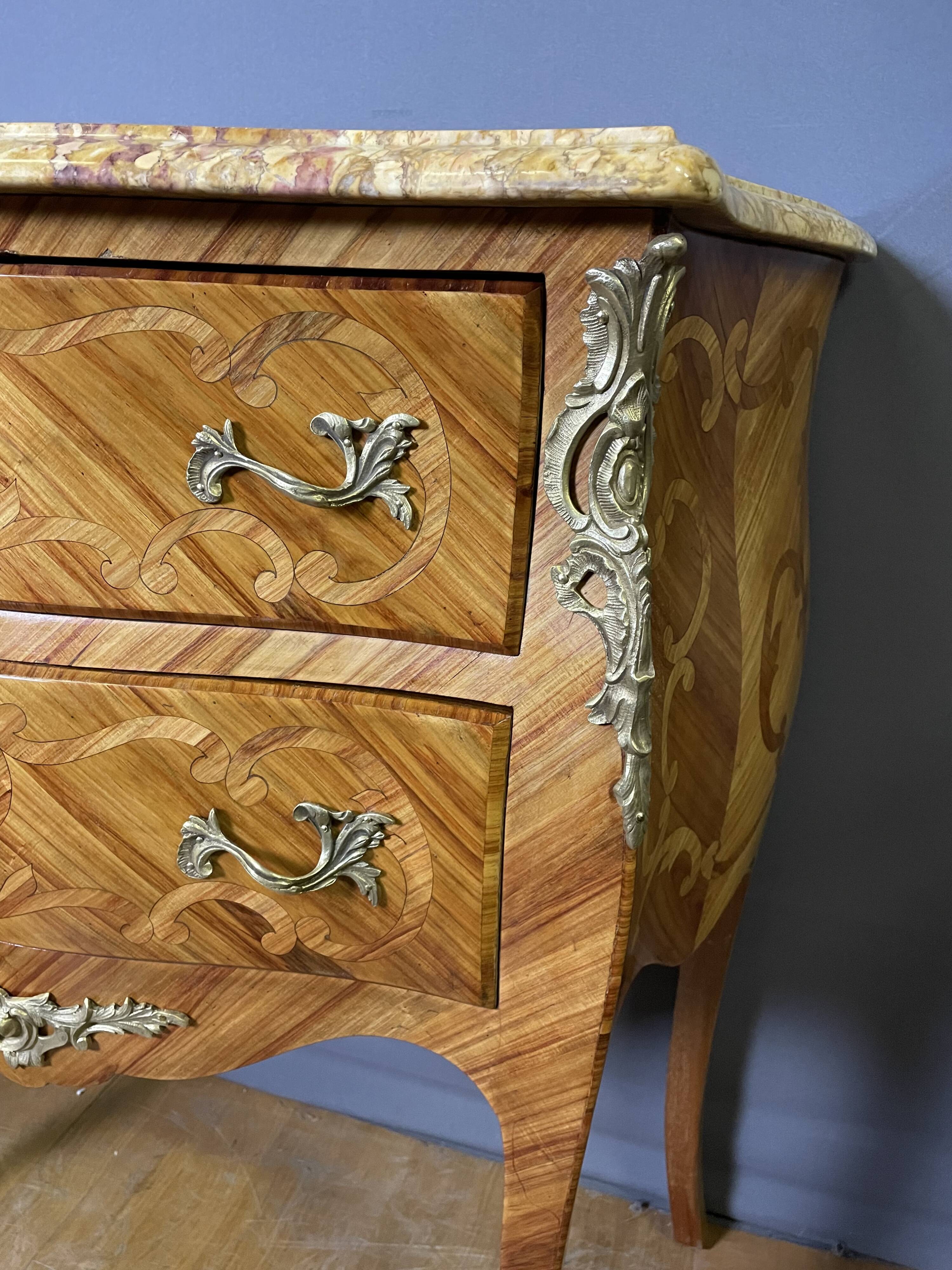 Louis XV Rosewood Jumping Commode