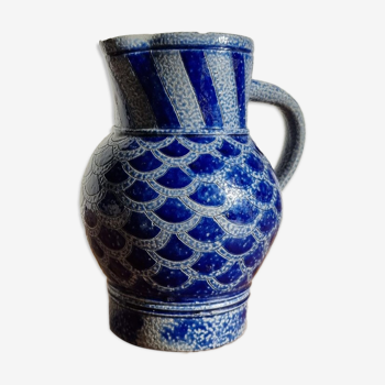 Pitcher vase