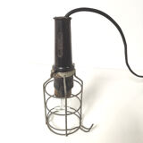 Lampe baladeuse atelier industrielle Atrow