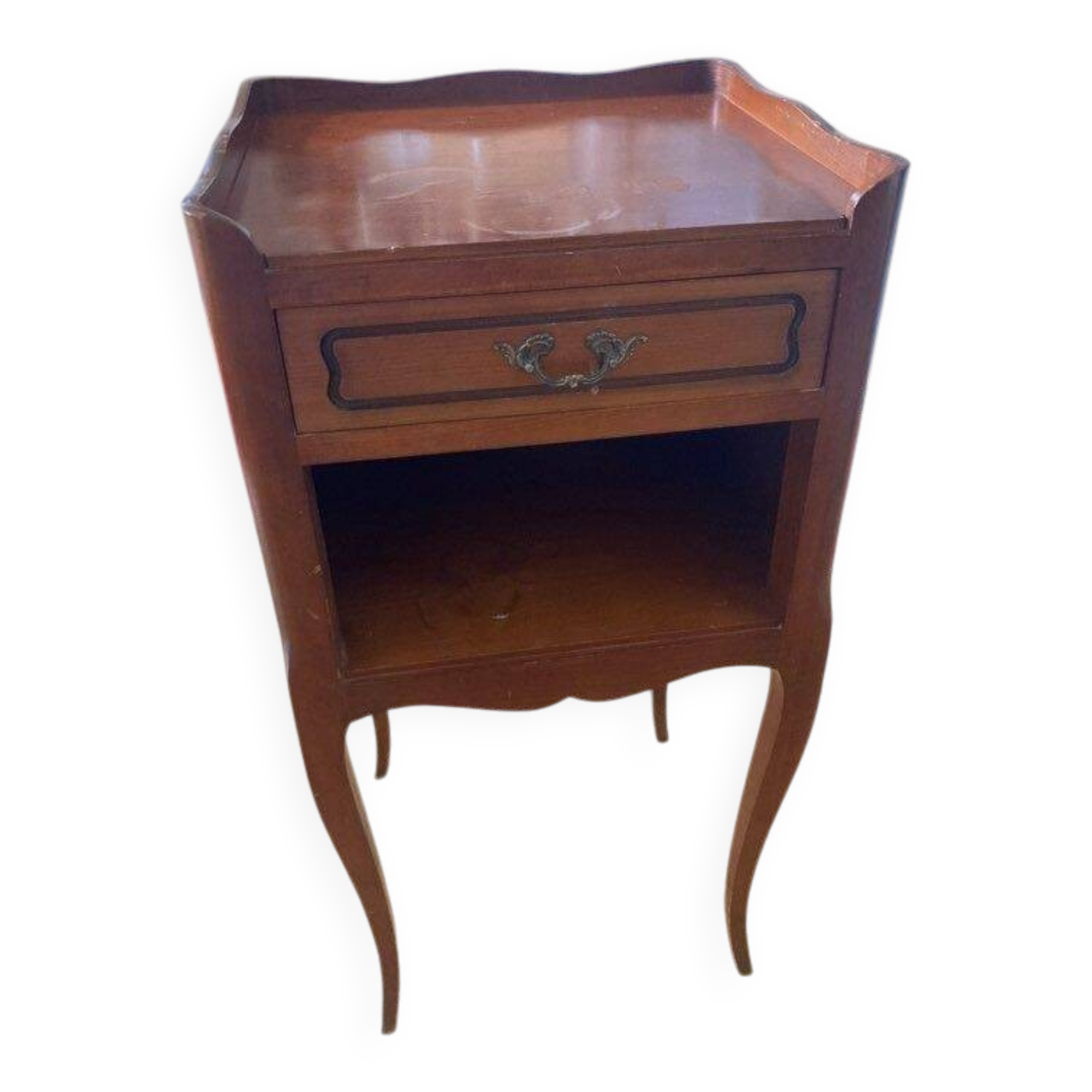 Table de chevet style Louis XV en merisier