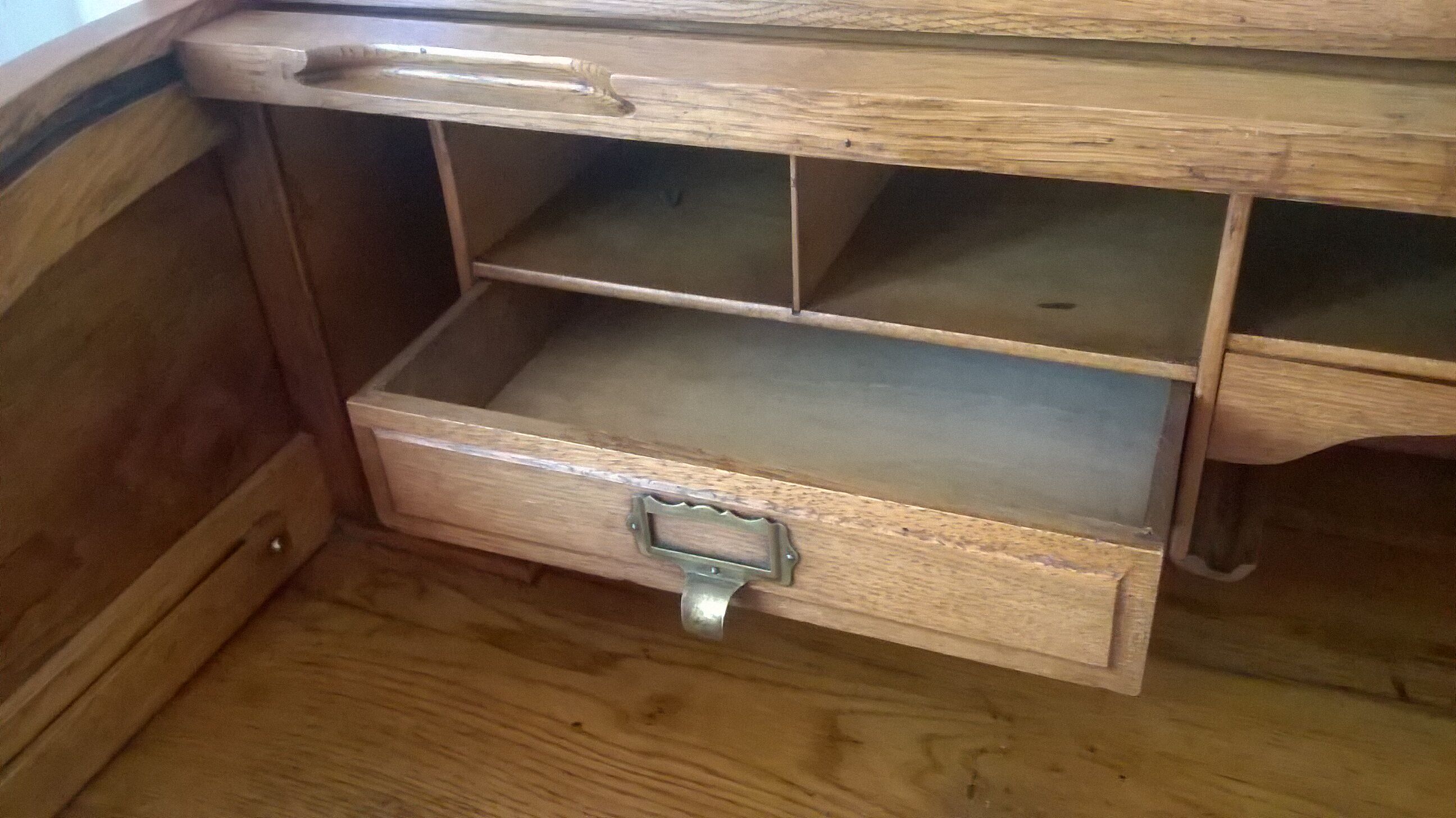 American desk with oak curtain