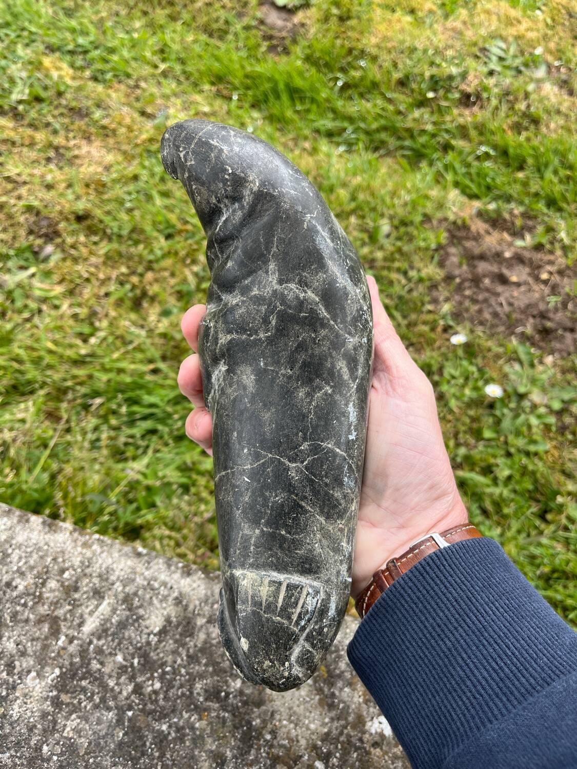 Statue, ancient Inuit sculpture in soapstone.